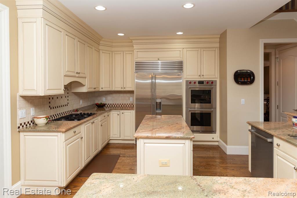 658 Langley Road Rochester Hills, MI 48309 - Photo 28 of 55