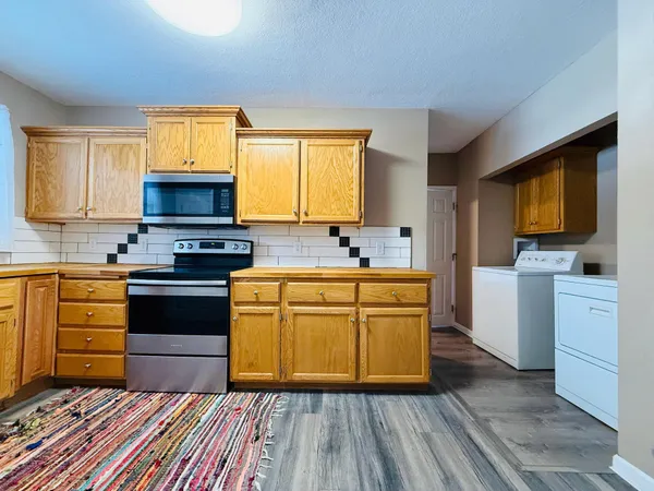 $190,000 | 255 North Maddy Street, McGregor, MN 55760