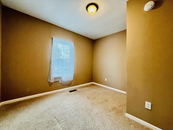 $190,000 | 255 North Maddy Street, McGregor, MN 55760