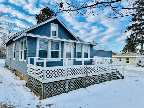 $190,000 | 255 North Maddy Street, McGregor, MN 55760