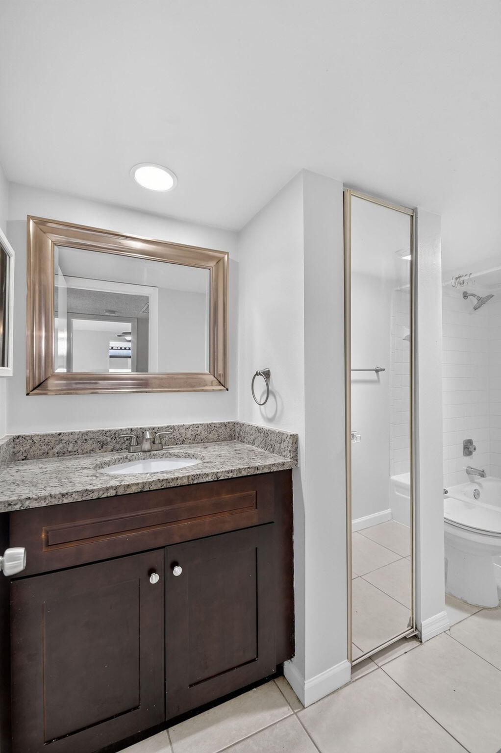 744 Springdale Circle Palm Springs, FL 33461 - Photo 28 of 40 37-web-or-mls-DSC_4152