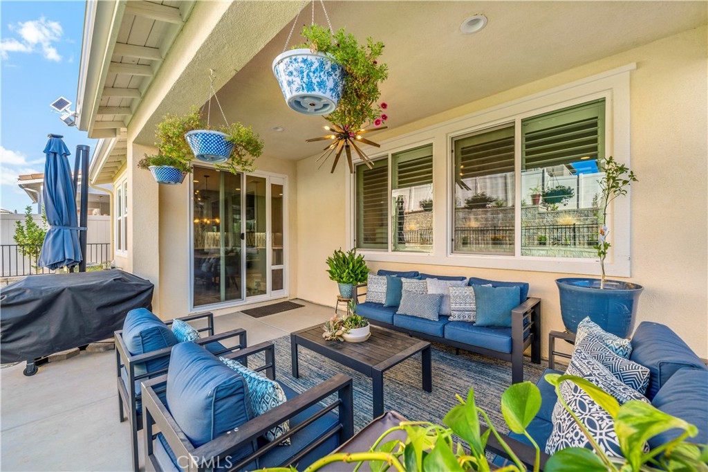 32230 Penstemon Way Temecula, CA 92591 - Photo 9 of 61 Extended California room