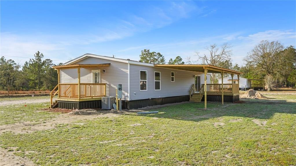272 Three C Road Jesup, GA 31545 - Photo 3 of 26