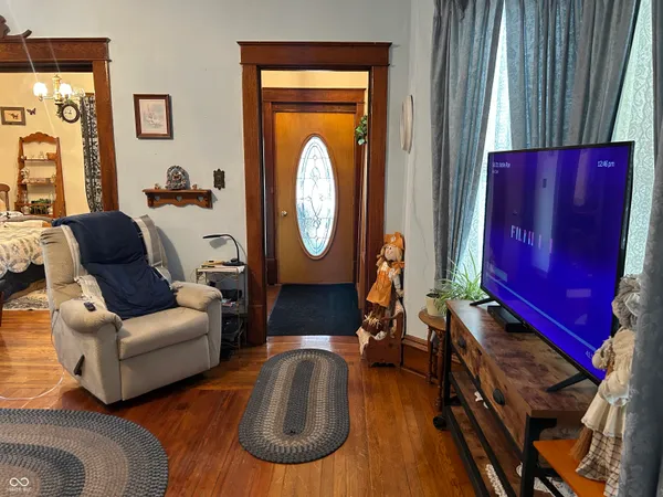 $233,500 | 214 South Howard Street, Oxford, IN 47971
