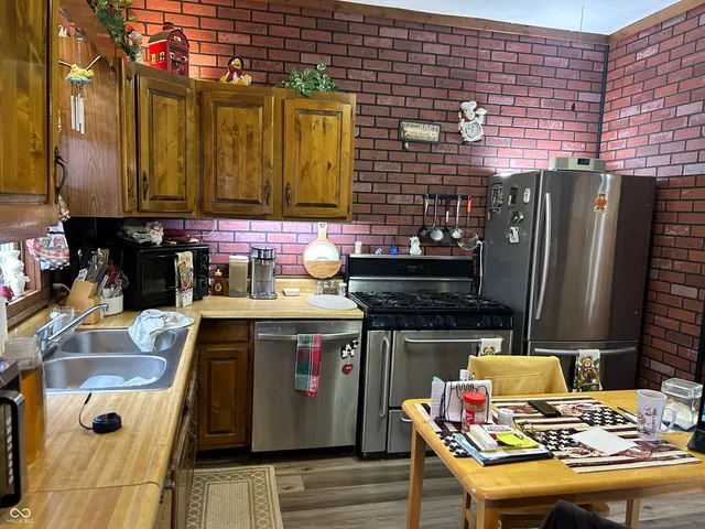 $239,000 | 214 South Howard Street, Oxford, IN 47971