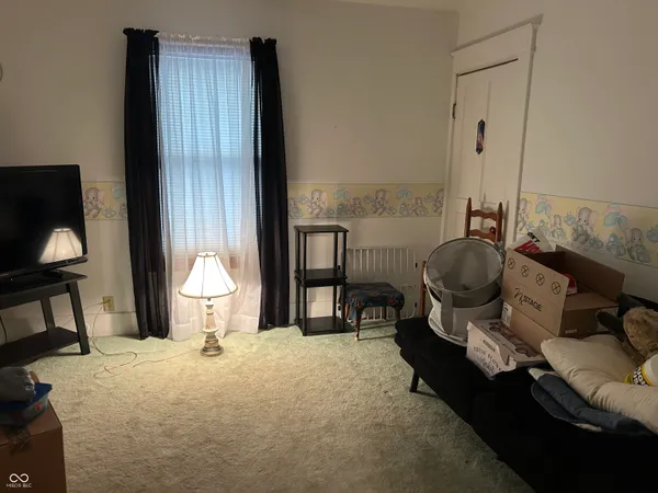 $233,500 | 214 South Howard Street, Oxford, IN 47971