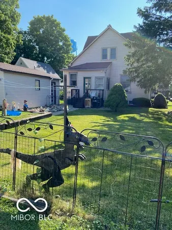 $233,500 | 214 South Howard Street, Oxford, IN 47971