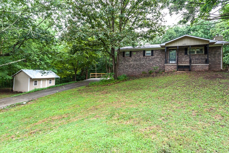 6213 Ricky Allen Road Corryton, TN 37721 - Photo 4 of 40