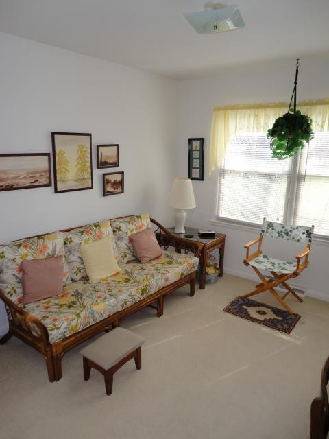 116 Greenbriar Road Lexington, KY 40503 - Photo 6 of 26 116 1st Bedroom