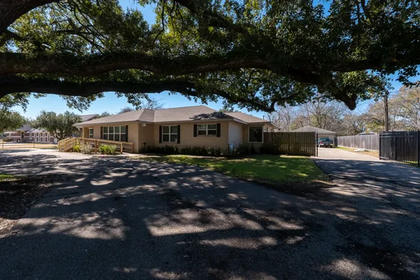 $600,000 | 1921 East Avenue, Katy, TX 77493