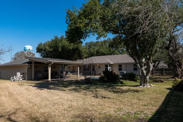 $600,000 | 1921 East Avenue, Katy, TX 77493