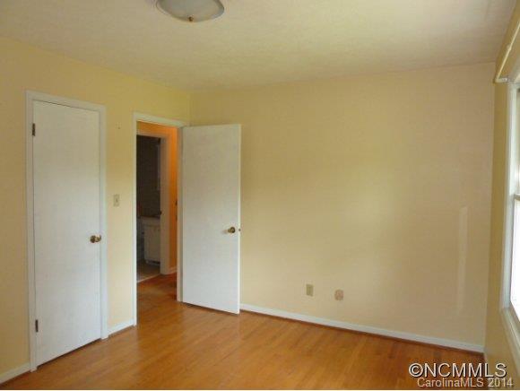 20 Meadowview Road Asheville, NC 28804 - Photo 11 of 23 Gallery Image 11