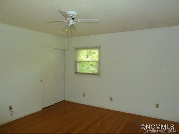 20 Meadowview Road Asheville, NC 28804 - Photo 13 of 23 Gallery Image 13