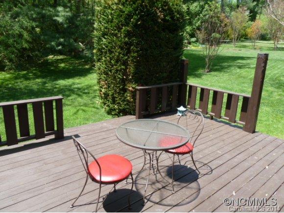 20 Meadowview Road Asheville, NC 28804 - Photo 22 of 23 Gallery Image 22