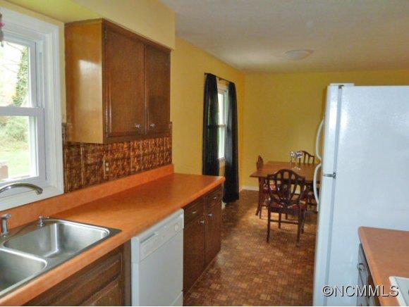 20 Meadowview Road Asheville, NC 28804 - Photo 8 of 23 Gallery Image 8