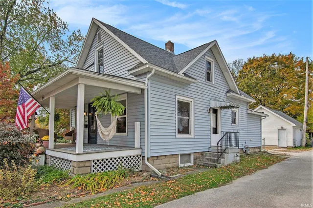 $224,900 | 325 Dewey Avenue, Goshen, IN 46526