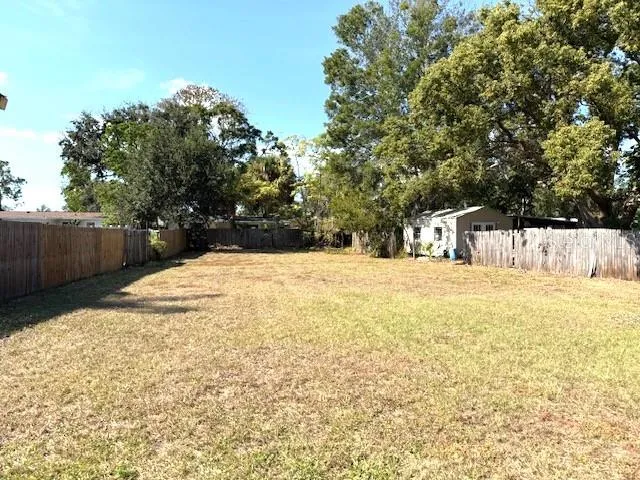 $1,950 | 406 Country Club Drive, Oldsmar, FL 34677