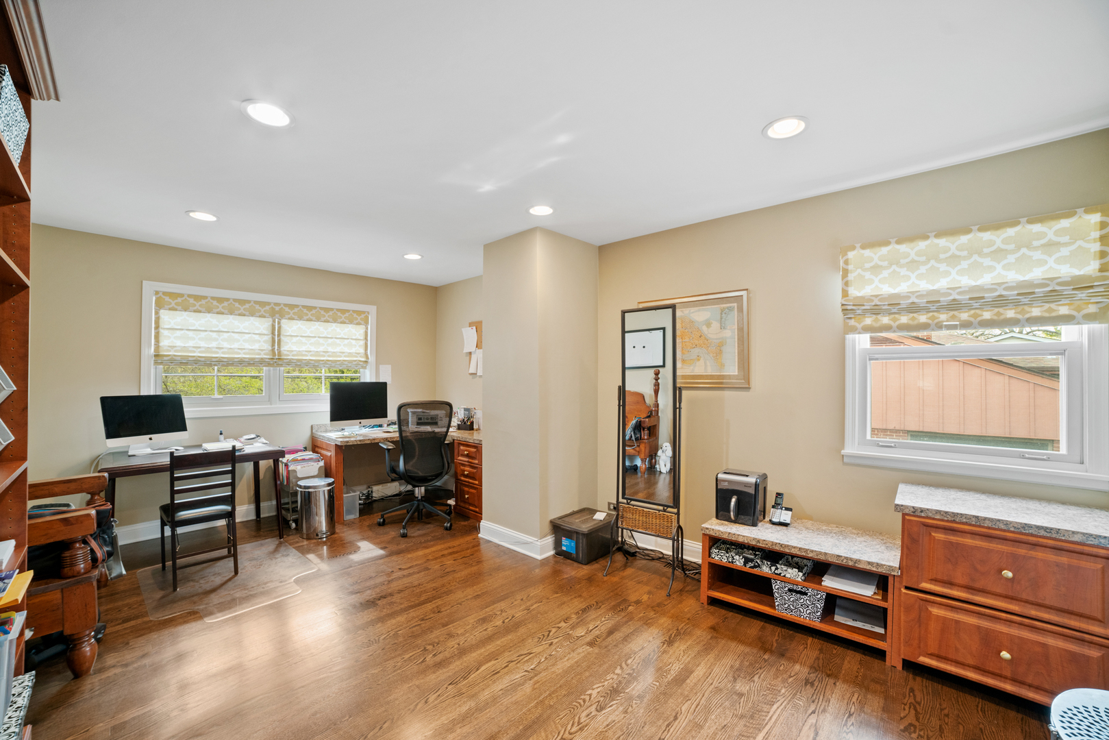 235 Green Bay Road Lake Bluff, IL 60044 - Photo 21 of 29