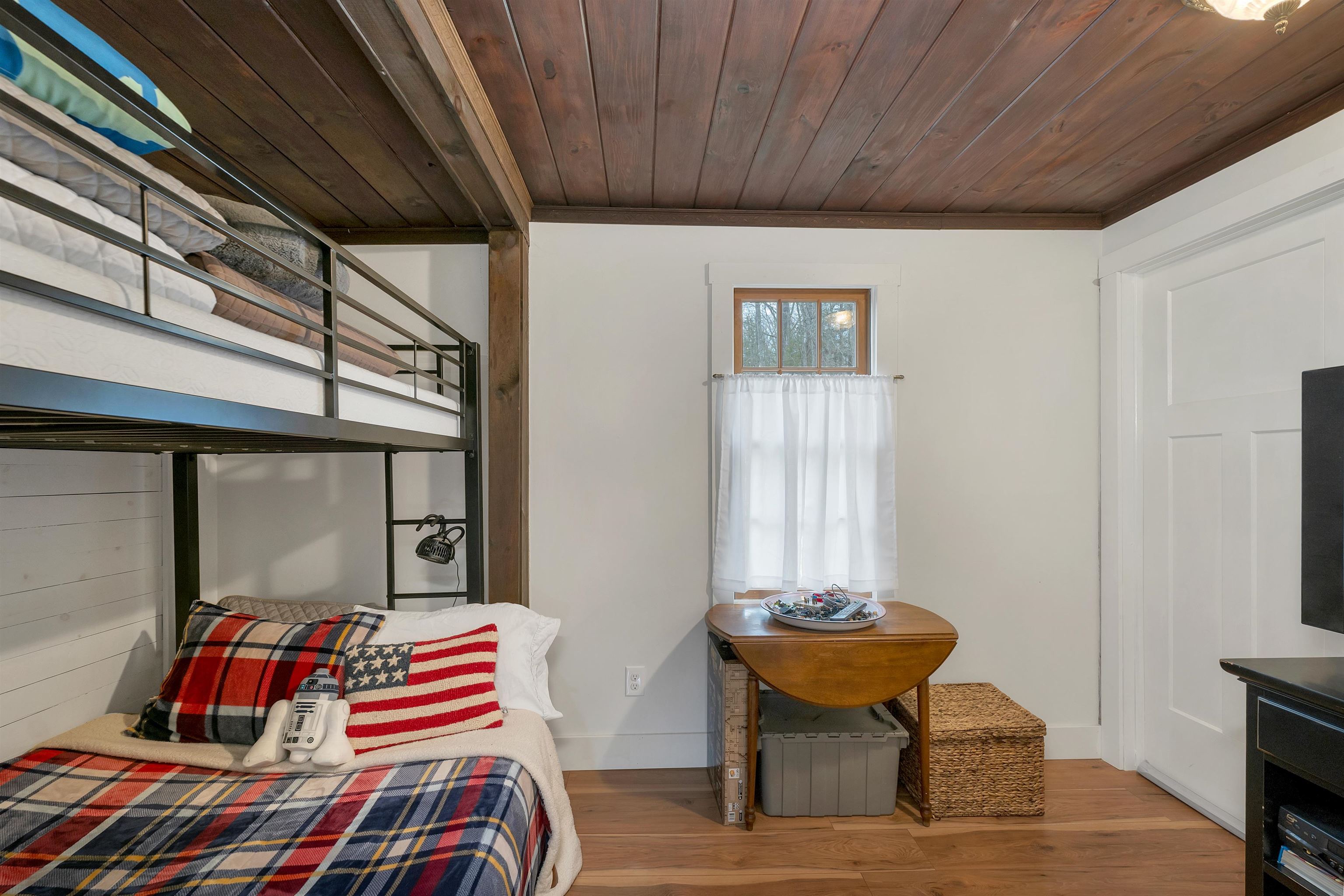 78 Beach Pond Road Wolfeboro, NH 03894 - Photo 22 of 28