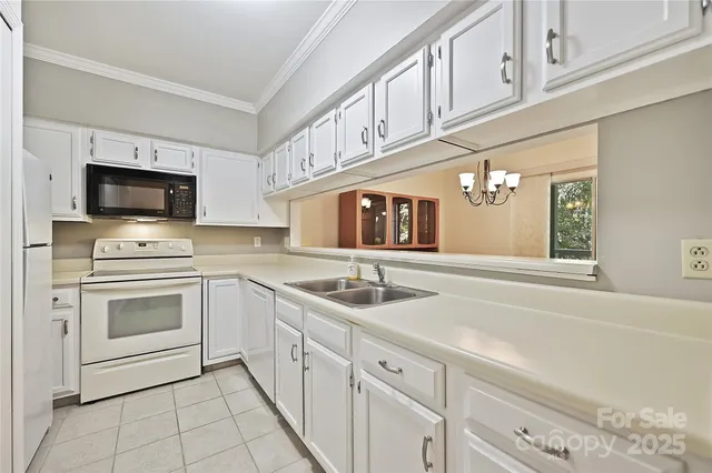 $300,000 | 19901 Henderson Road, Unit C, Cornelius, NC 28031