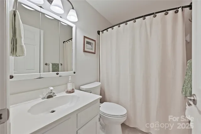 $300,000 | 19901 Henderson Road, Unit C, Cornelius, NC 28031