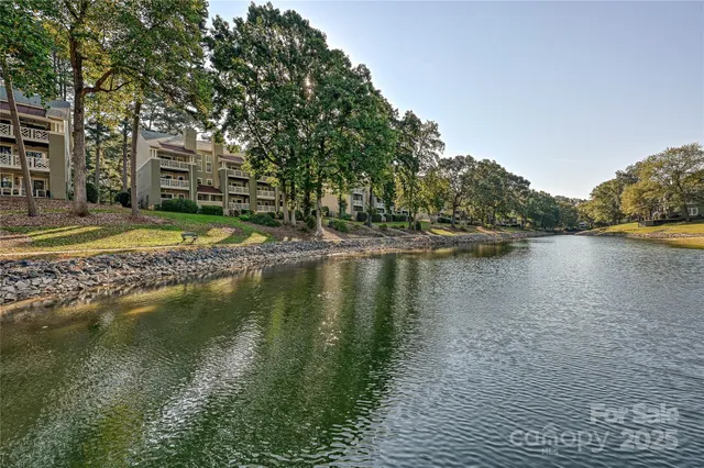 $300,000 | 19901 Henderson Road, Unit C, Cornelius, NC 28031