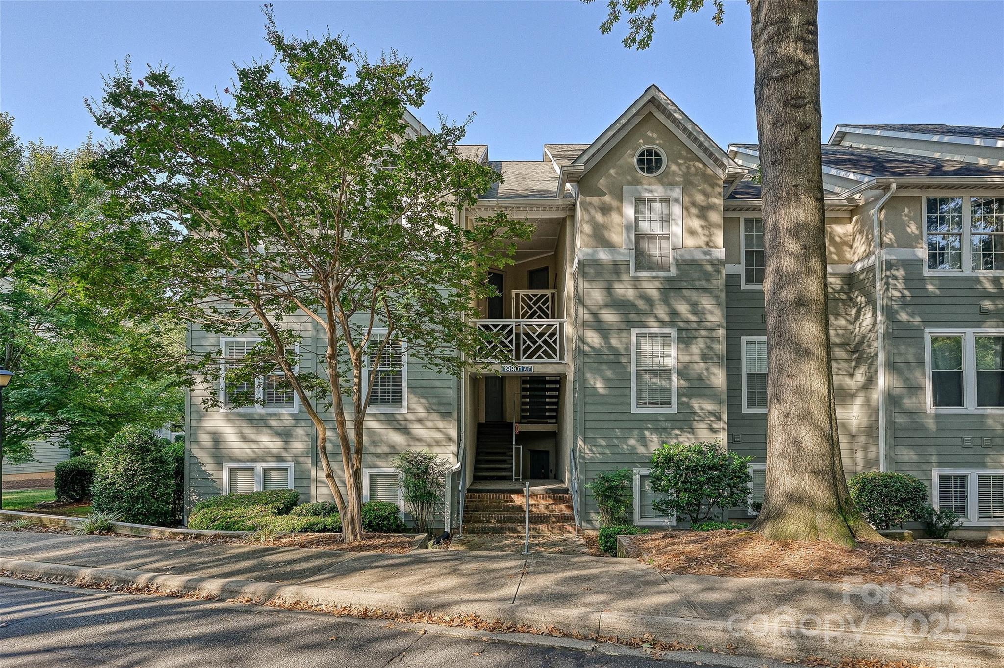 19901 Henderson Road, Unit C Cornelius, NC 28031 - Photo 4 of 42 a front view of a building