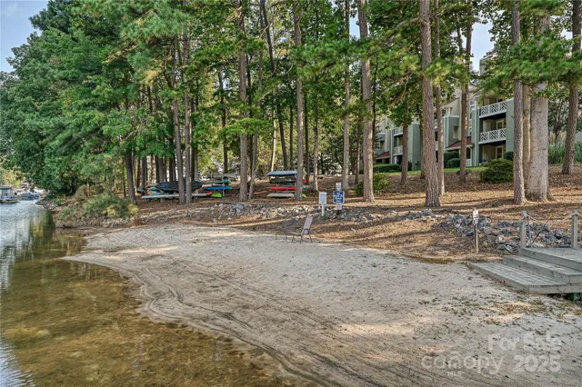 $300,000 | 19901 Henderson Road, Unit C, Cornelius, NC 28031