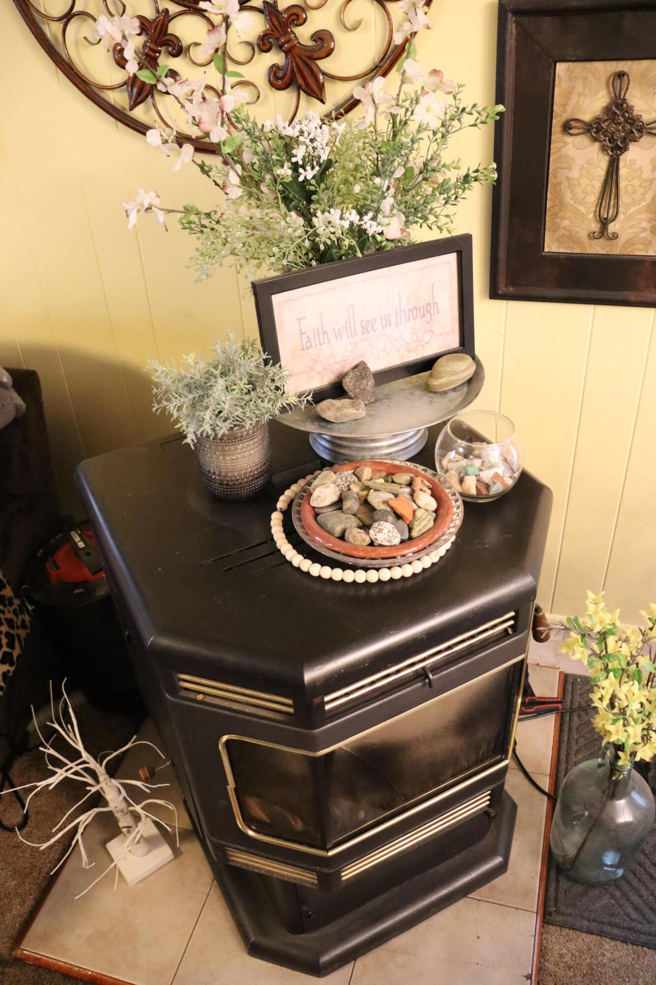 104 Pearl Street Bangor, ME 04401 - Photo 14 of 42 IMG_1505