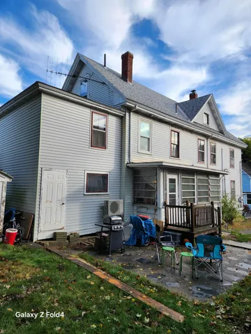 $239,900 | 104 Pearl Street, Bangor, ME 04401