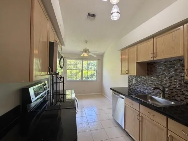 $3,450 | 17270 Boca Club Boulevard, Unit 1706, Boca Raton, FL 33487