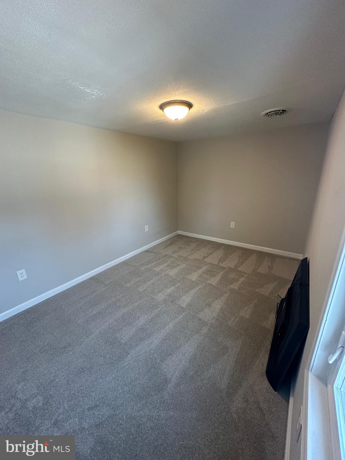 4427 Annapolis Road Halethorpe, MD 21227 - Photo 23 of 36