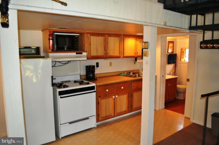 13244 Wilt Store Road Leesburg, VA 20176 - Photo 11 of 18 guest house kit