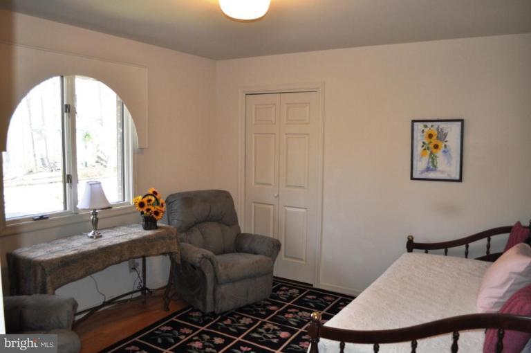 13244 Wilt Store Road Leesburg, VA 20176 - Photo 13 of 18 Bedroom #3