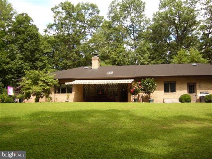 13244 Wilt Store Road Leesburg, VA 20176 - Photo 15 of 18 Exterior (Rear)