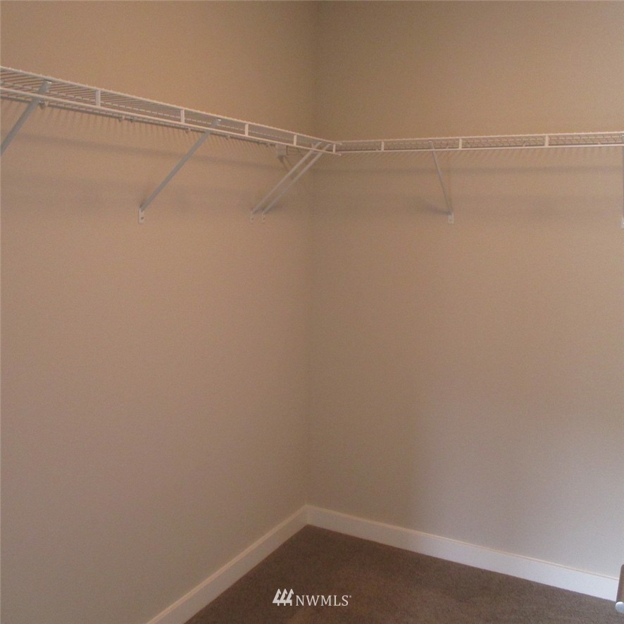 12868 Southeast 75th Road Newcastle, WA 98056 - Photo 7 of 16