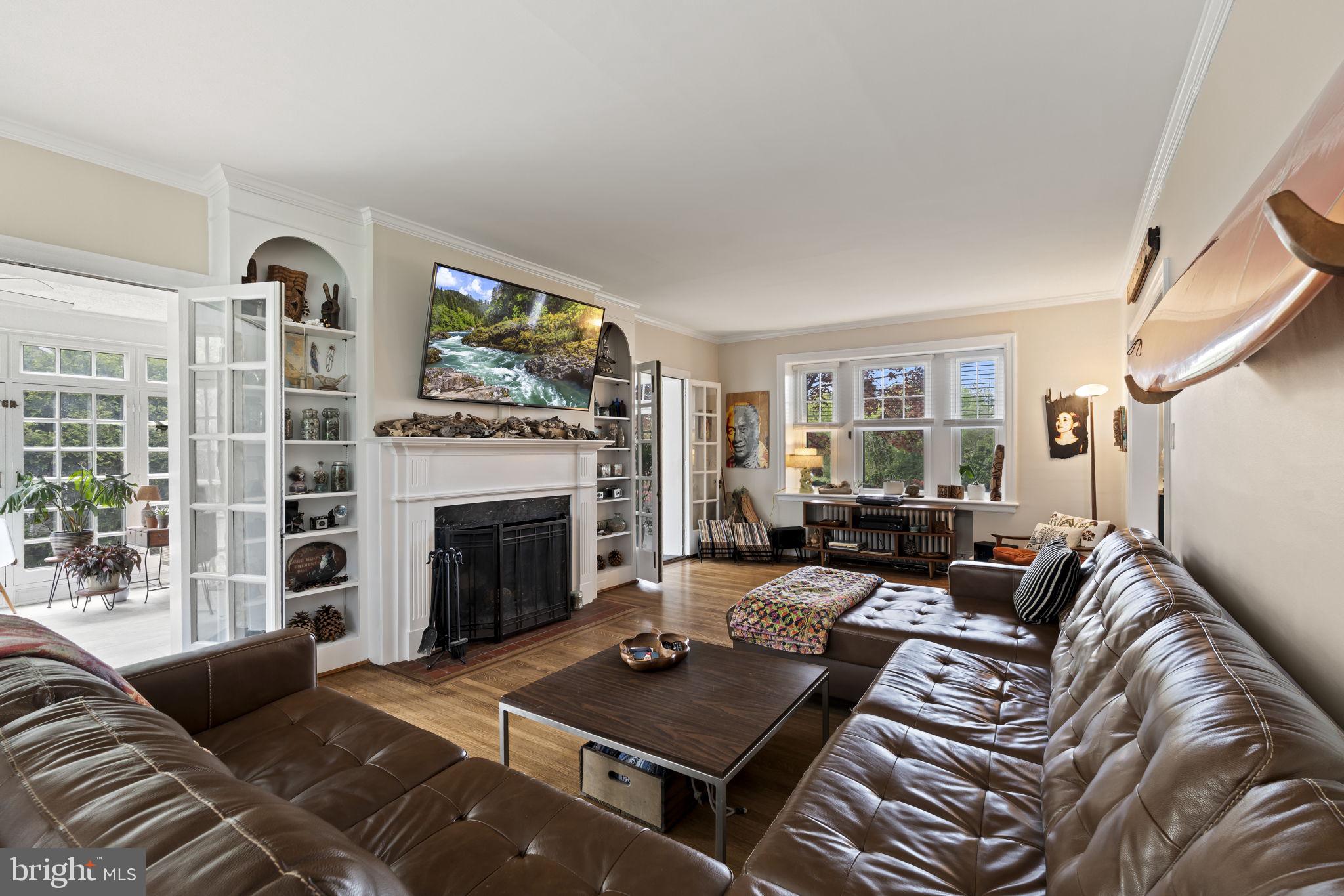 341 Meetinghouse Road Jenkintown, PA 19046 - Photo 9 of 53 living room
