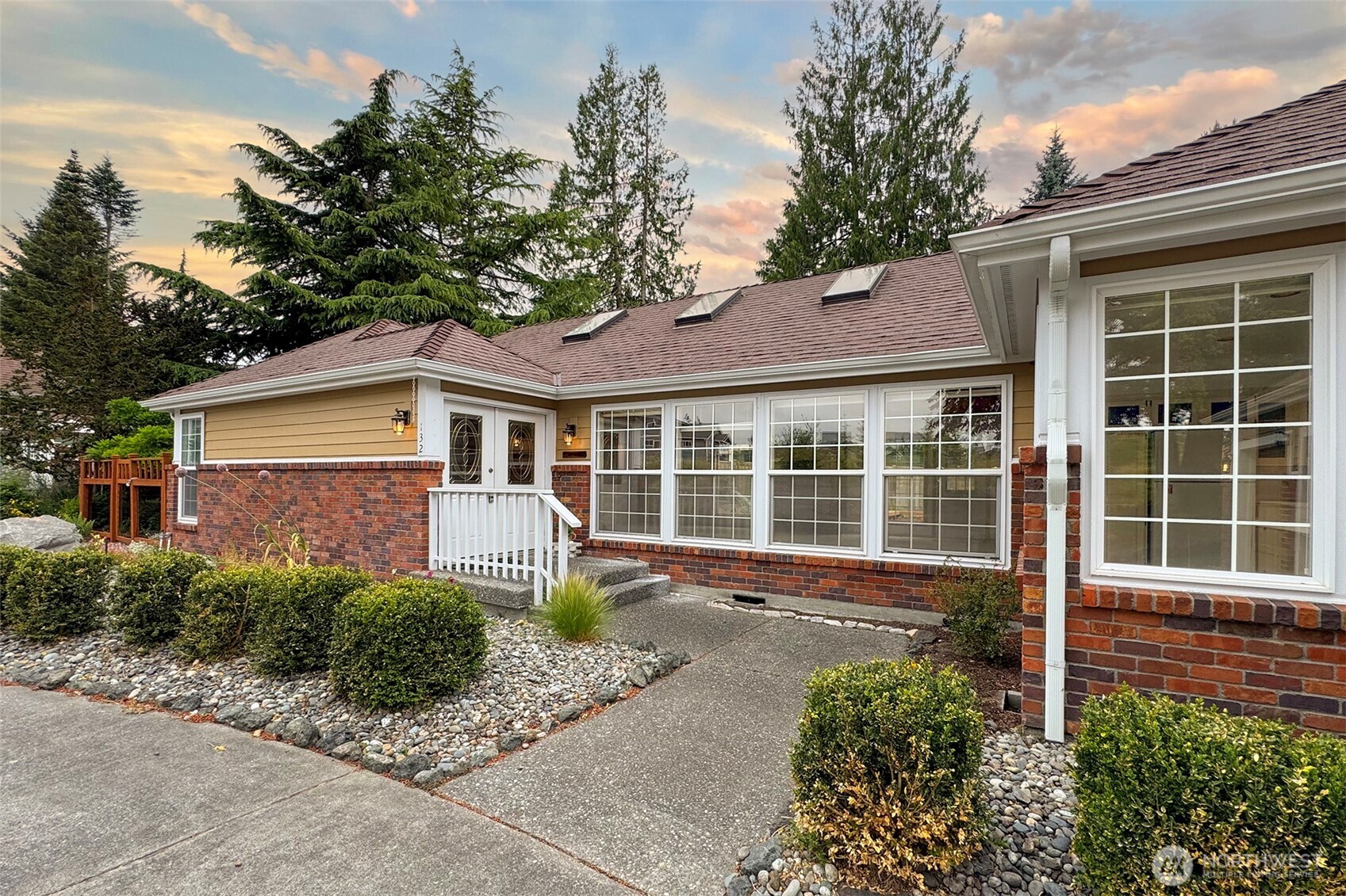 132 Madigan Road Sequim, WA 98382 - Photo 2 of 40