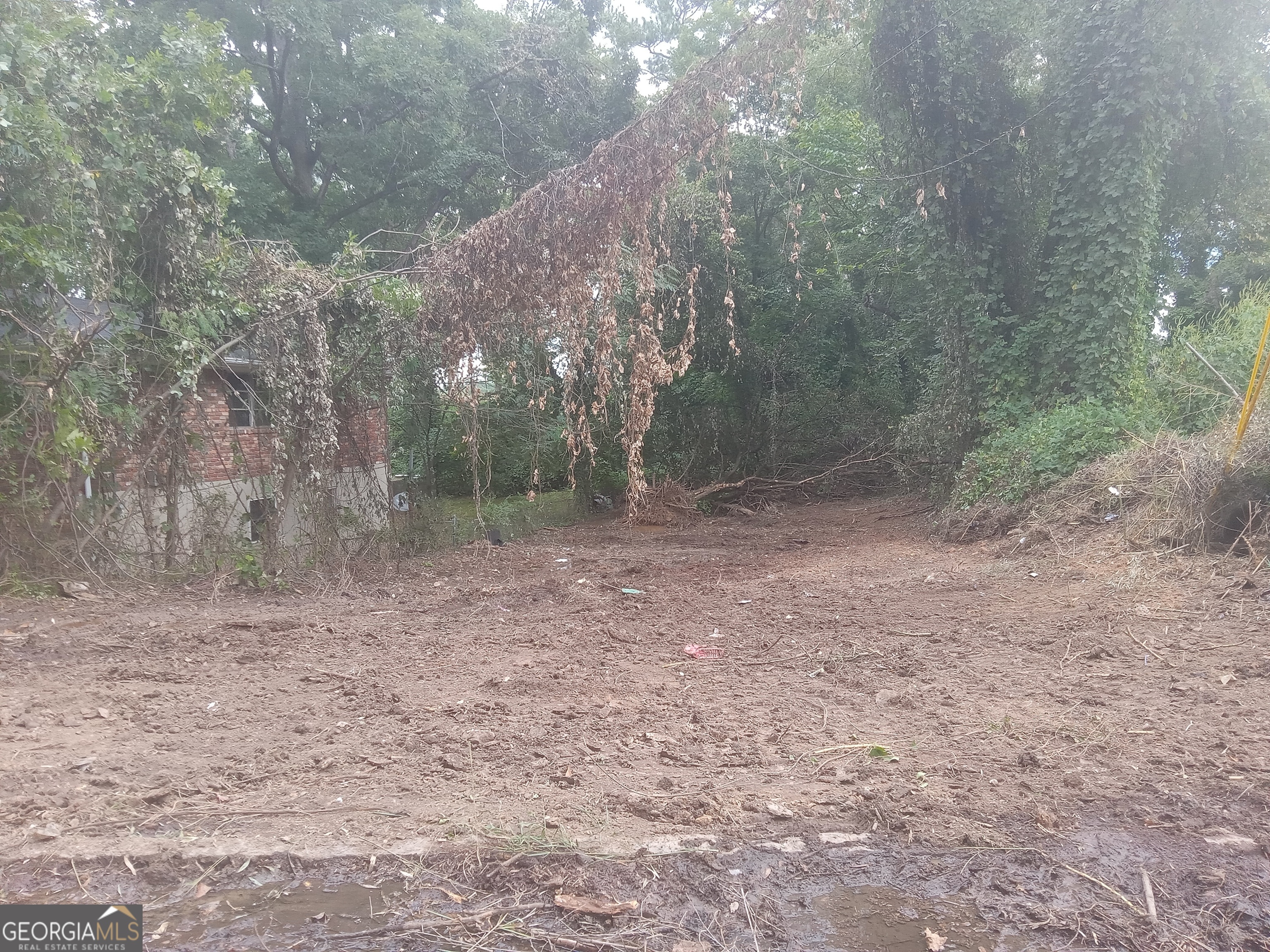 2756 3rd Avenue Southwest Atlanta, GA 30315 - Photo 2 of 2