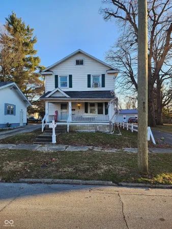 $215,000 | 317 West Thompson Street, Sullivan, IN 47882