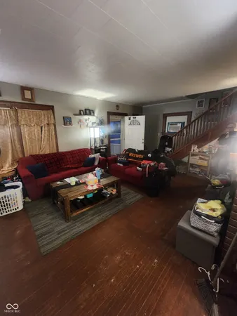 $215,000 | 317 West Thompson Street, Sullivan, IN 47882