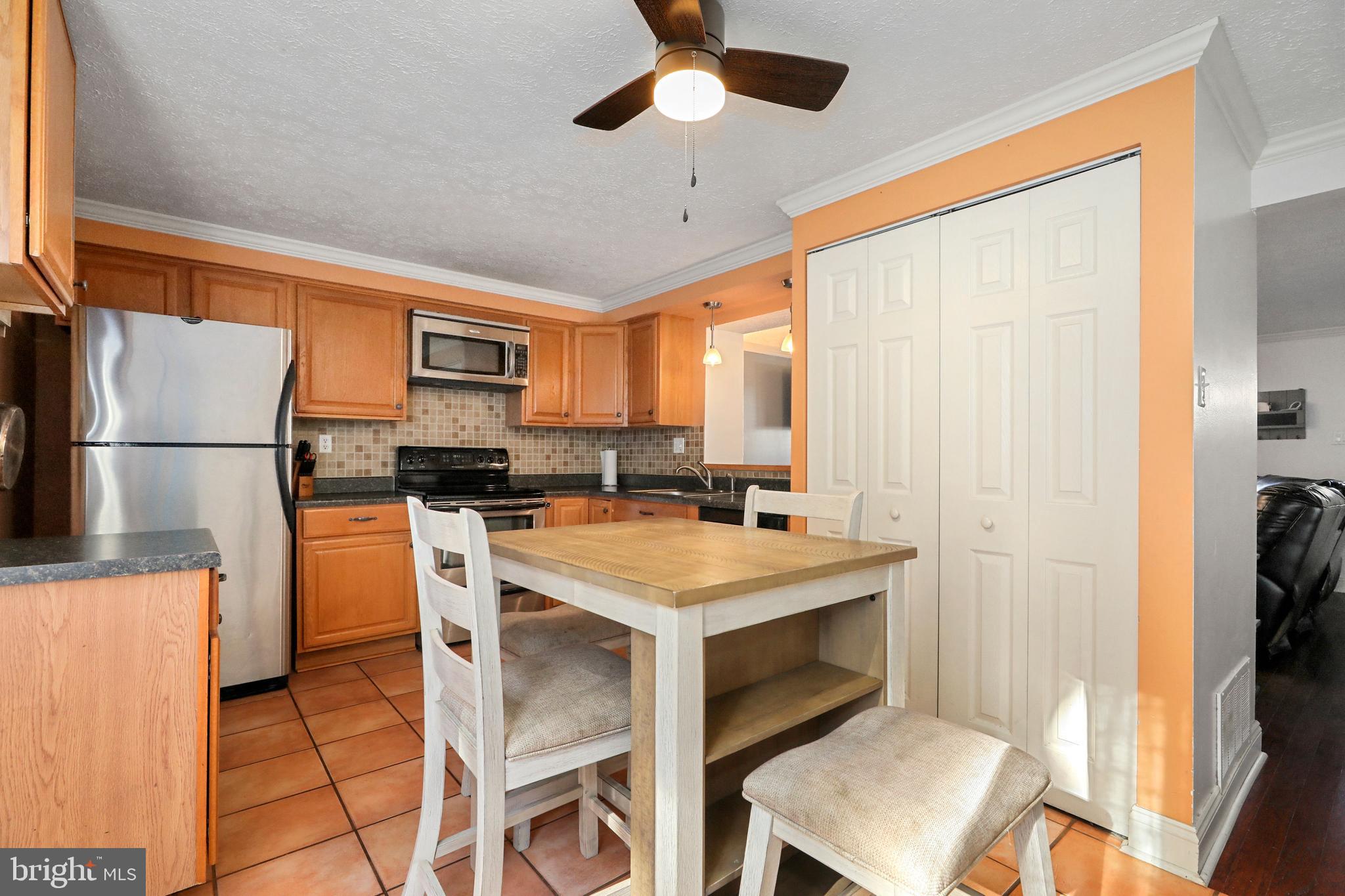 11 Benchly Way Marlton, NJ 08053 - Photo 11 of 33 Kitchen