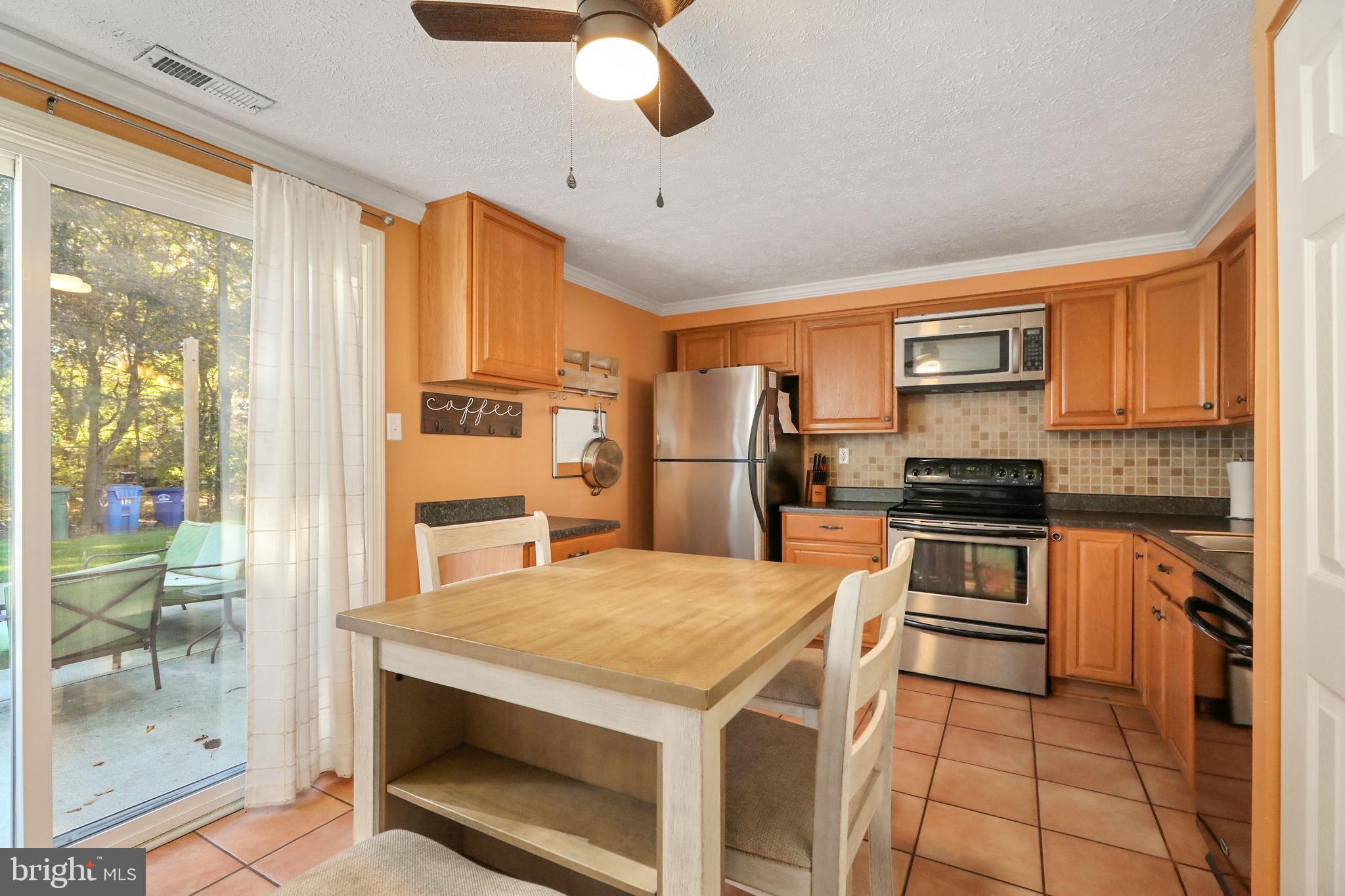 11 Benchly Way Marlton, NJ 08053 - Photo 8 of 33 Kitchen