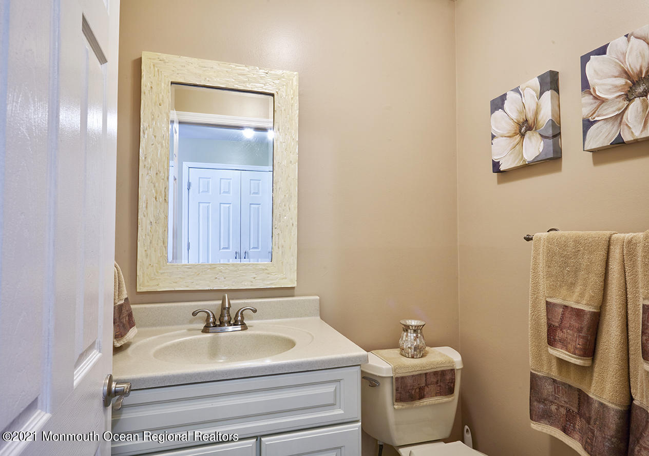 3 Chatham Ridge Drive Freehold, NJ 07728 - Photo 14 of 40 Powder Room