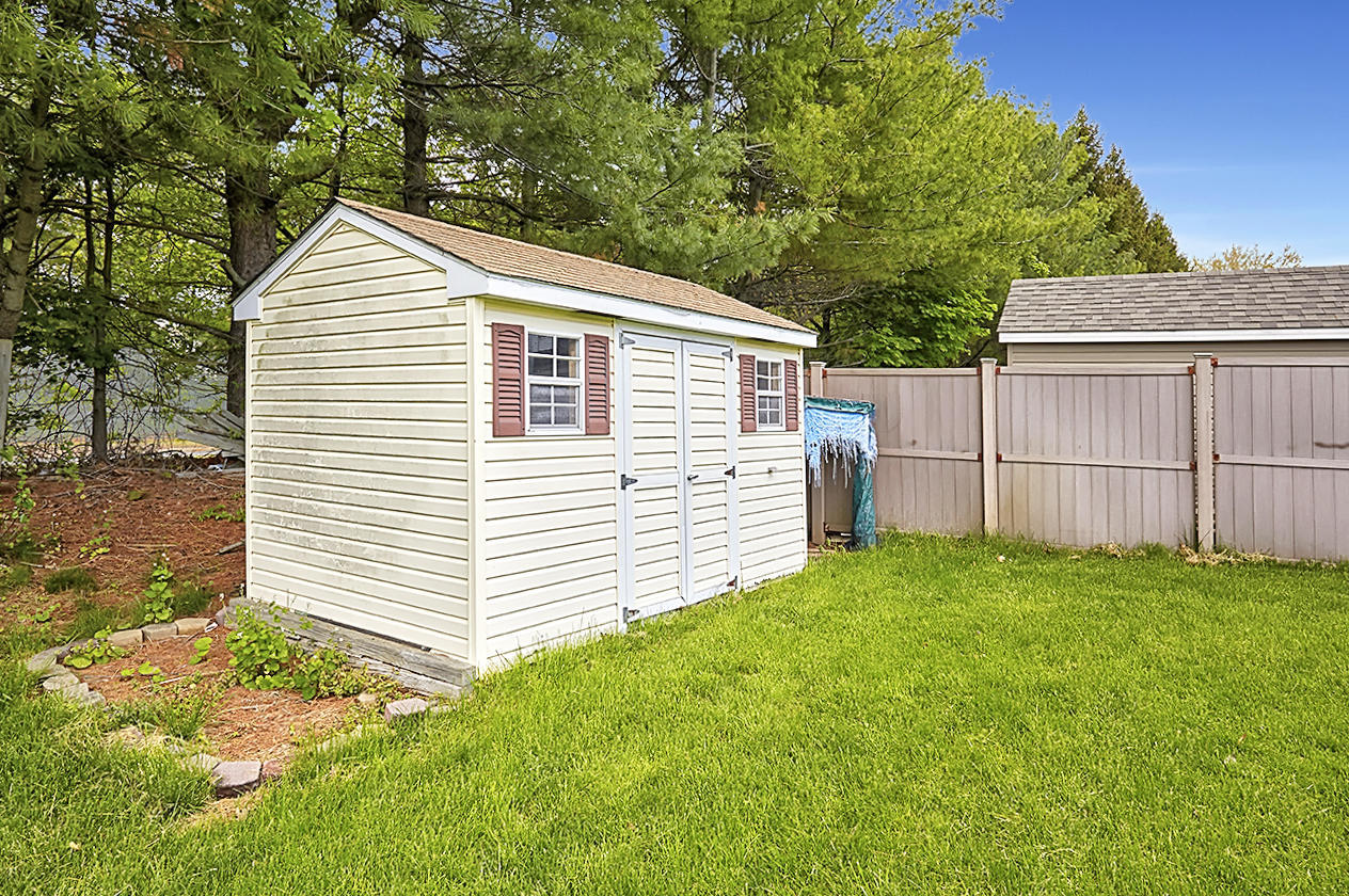 3 Chatham Ridge Drive Freehold, NJ 07728 - Photo 40 of 40 Back Yard