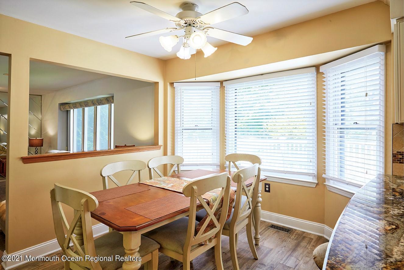 3 Chatham Ridge Drive Freehold, NJ 07728 - Photo 6 of 40 Kitchen
