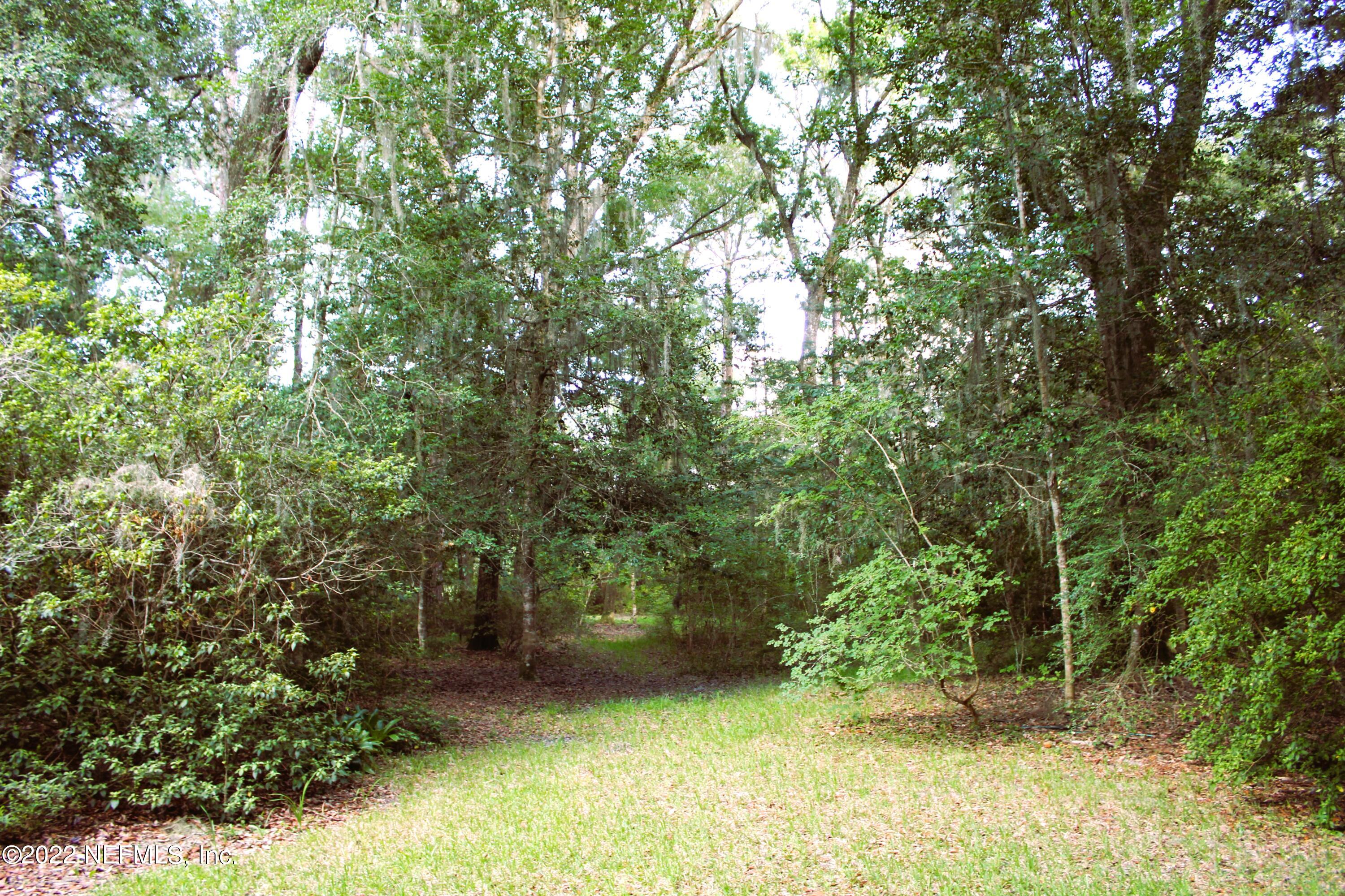 12052 Sheffield Road Jacksonville, FL 32226 - Photo 31 of 41 35