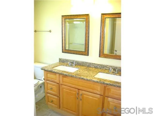 10317 Santana Ranch Drive Santee, CA 92071 - Photo 12 of 23