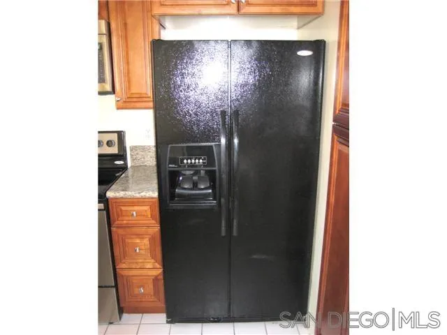 10317 Santana Ranch Drive Santee, CA 92071 - Photo 4 of 23