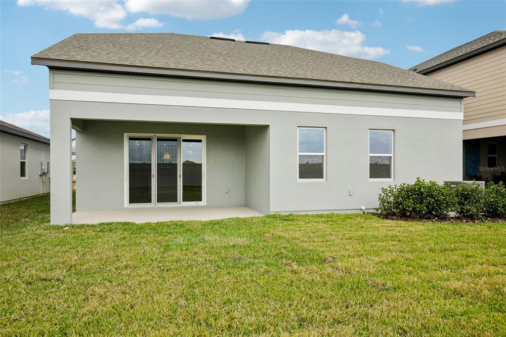 10167 Hidden Hammock Loop Parrish, FL 34221 - Photo 41 of 42 a view of a house with garden